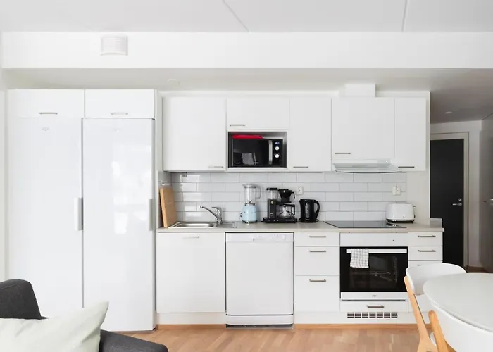 Family With Parking, Sauna Balcony For 6 *